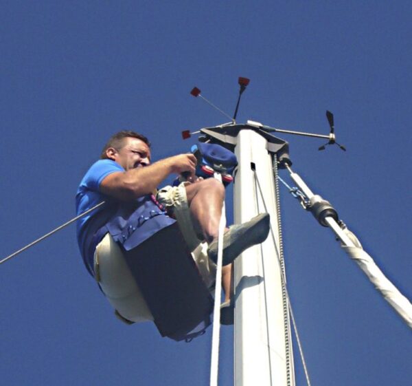 Swi-TEC mast elevator - Image 3