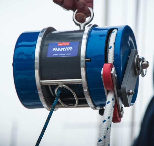 Swi-TEC mast elevator - Image 4