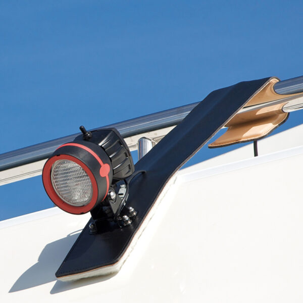 Megafend fender hook with safety light
