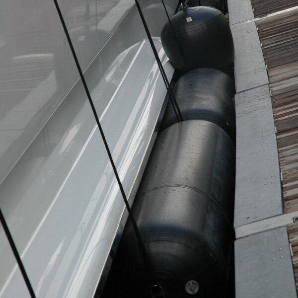 Aere lightweight fender - Image 3